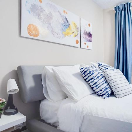Gorgeous 2Br Condo W Parking Patio Coffee! Κάλγκαρι Εξωτερικό φωτογραφία