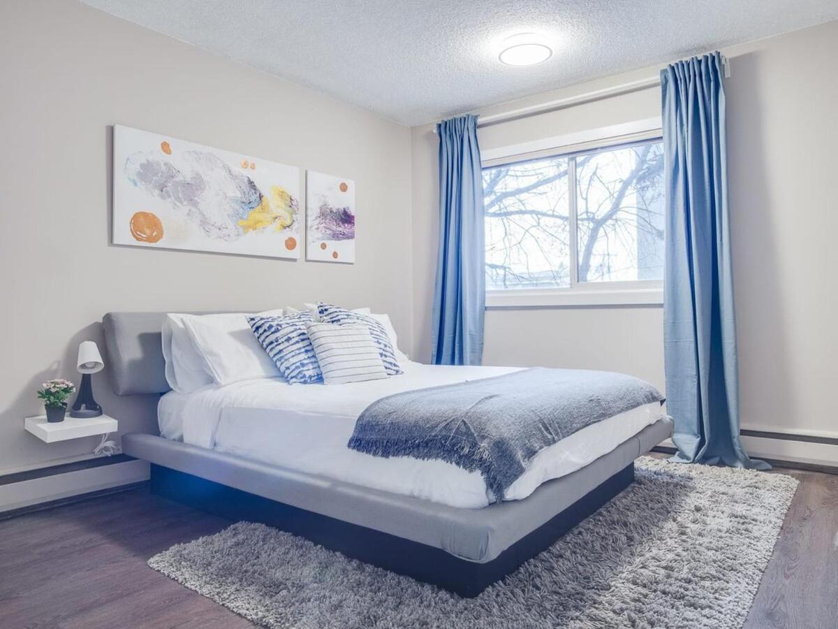 Gorgeous 2Br Condo W Parking Patio Coffee! Κάλγκαρι Εξωτερικό φωτογραφία